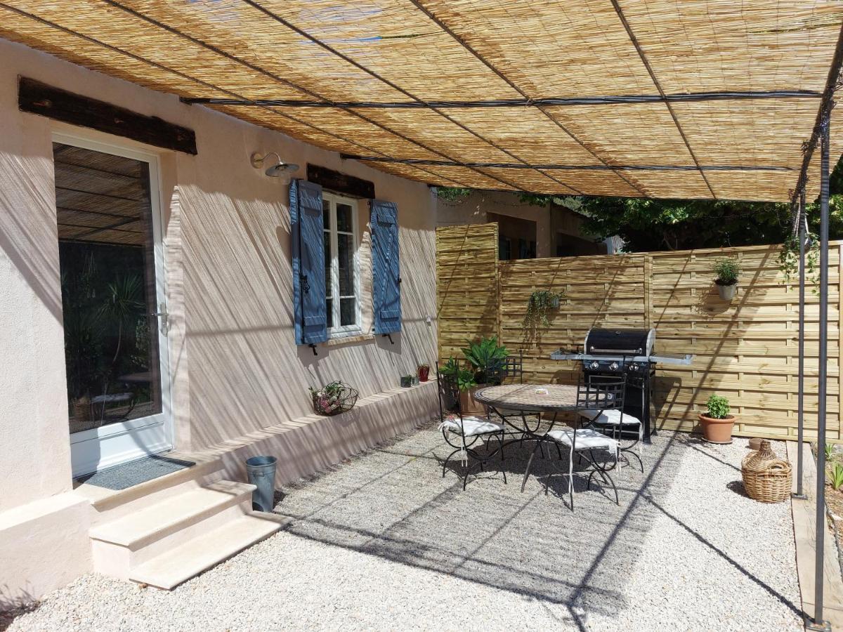 Maison A La Campagne Avec Spa Et Piscine 투레트-쉬르-루 외부 사진